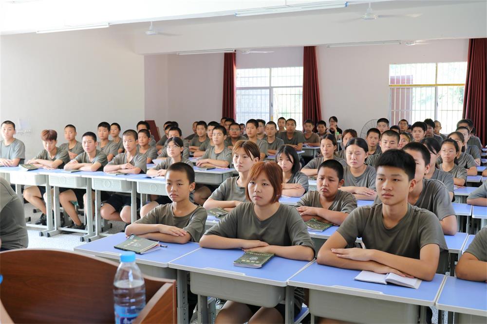 3CB885CB7.jpg