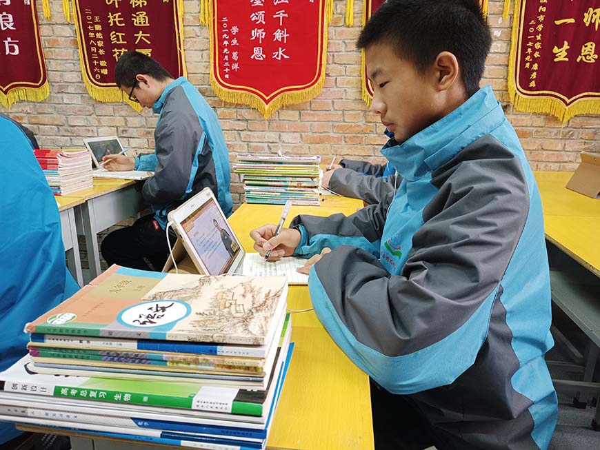 韶关青少年叛逆军事学校